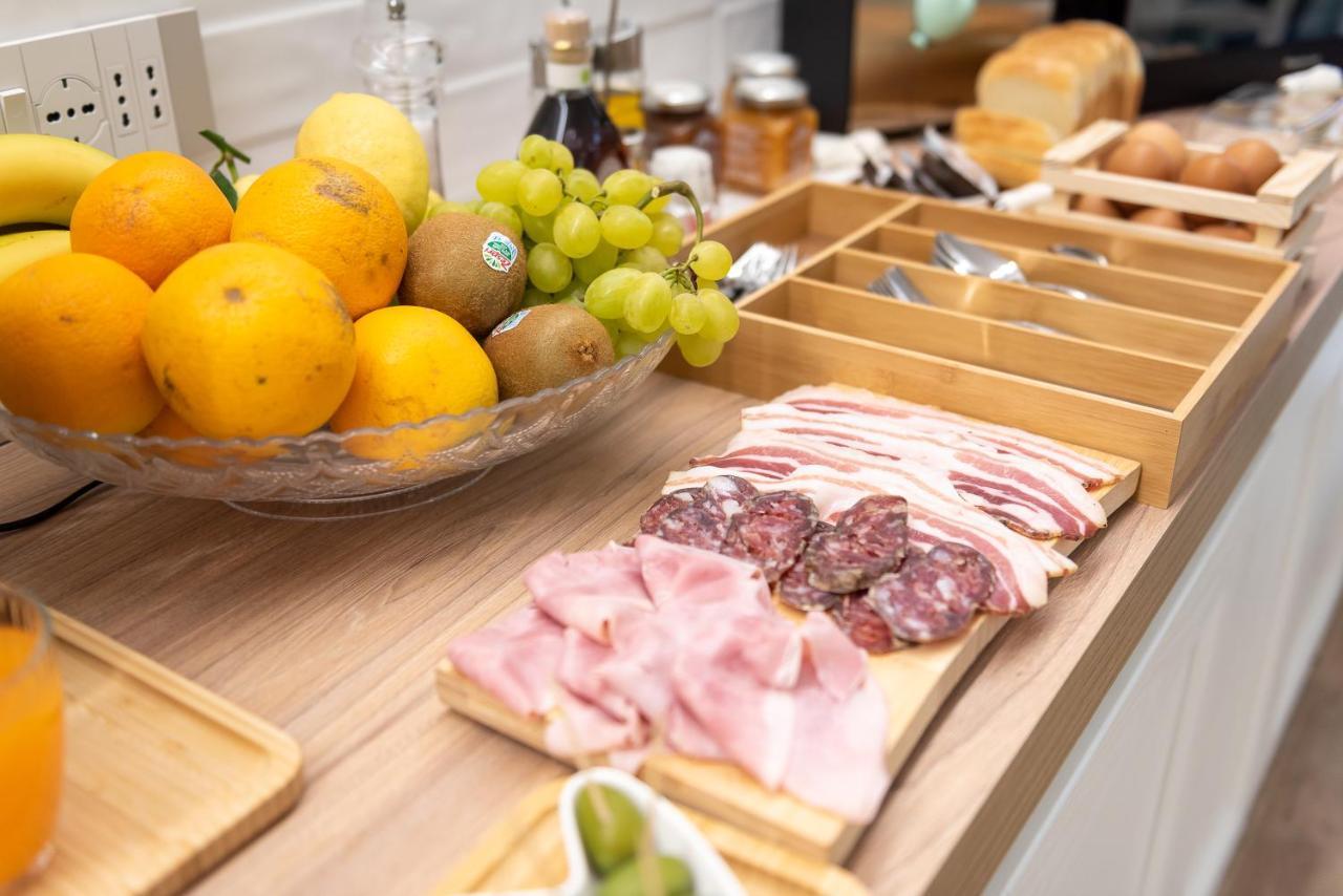 Vemaga Luxury Stay - Pompei City Center Εξωτερικό φωτογραφία